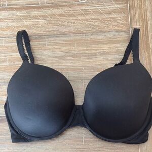 Victoria's Secret Black Smooth T-Shirt Bra